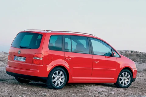 Volkswagen Touran 1.6 2003 view 5