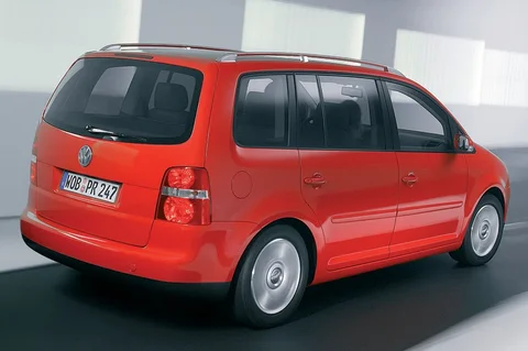 Volkswagen Touran 1.6 2003 view 9