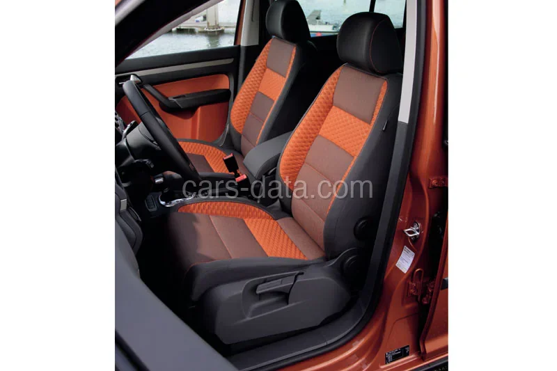 Volkswagen Touran CrossTouran 1.6 2007 front view
