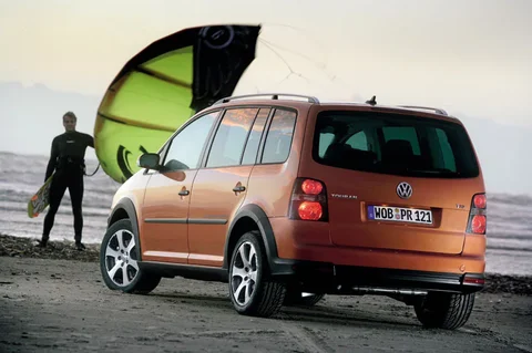 Volkswagen Touran CrossTouran 1.6 2007 view 3