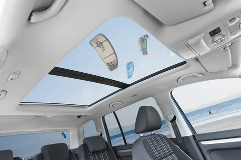 Volkswagen Touran CrossTouran 1.4 TSI 170hp 2010 mpv view 12