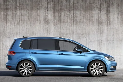 Volkswagen Touran 1.2 TSI Highline 2015 view 4