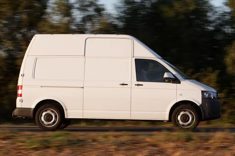 Volkswagen Transporter L2H1 30 2.0 TSI 150hp 2016 view 2