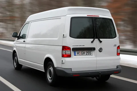Volkswagen Transporter L2H1 30 2.0 TSI 150hp 2016 view 6