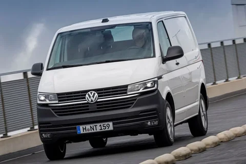 Volkswagen Transporter L2H1 2.0 TDI 90hp 2019 view 6