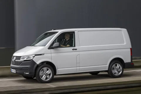 Volkswagen Transporter L2H1 2.0 TDI 90hp 2019 view 8