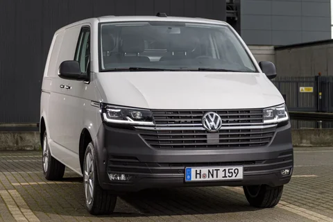 Volkswagen Transporter L2H1 2.0 TDI 90hp 2019 view 10
