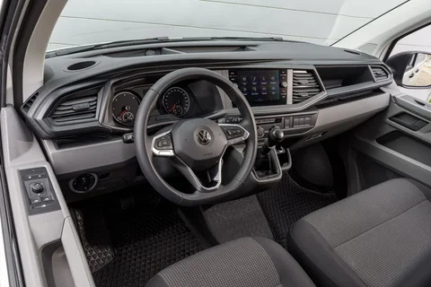 Volkswagen Transporter L2H1 2.0 TDI 90hp 2019 view 12