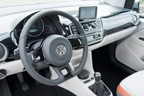 Volkswagen Up Up! 1.0 75hp BMT Edition 2014 view 9
