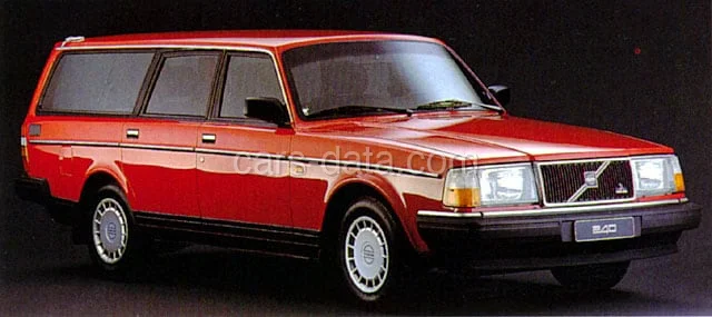 Volvo 240 Estate 1985 front view