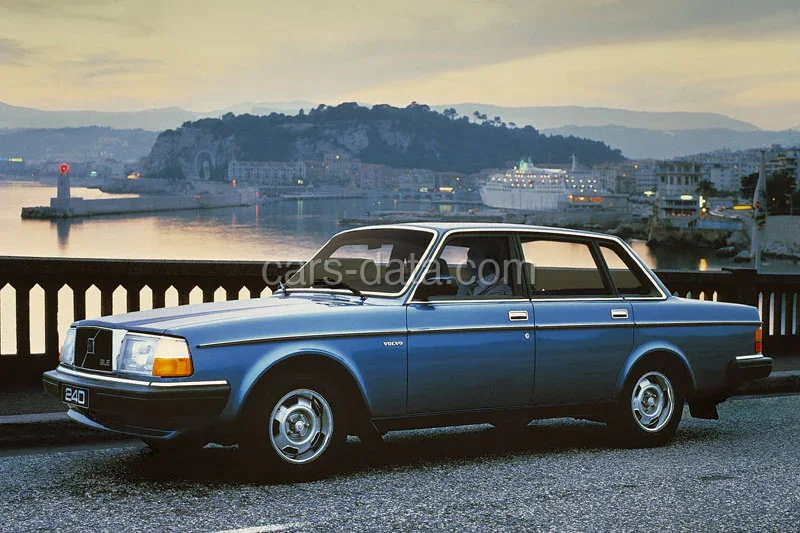 Volvo 240 Diesel 1982 front view