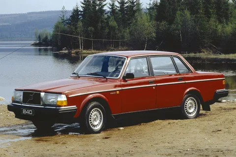 Volvo 240 GL 2.3 1982 view 3