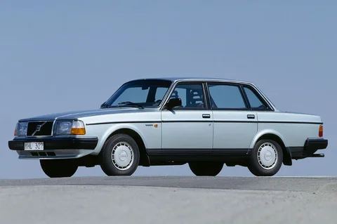 Volvo 240 240 1985 view 4