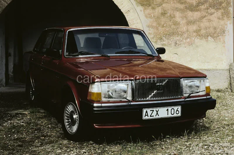 Volvo 264/265 1980 — الخارج 1