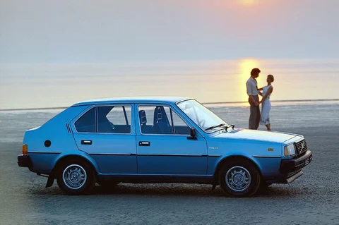 Volvo 343/345 345 GLS 2.0 1980 hatchback prikaz 4
