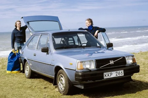 Volvo 343/345 343 DL 1981 хечбек изглед 3