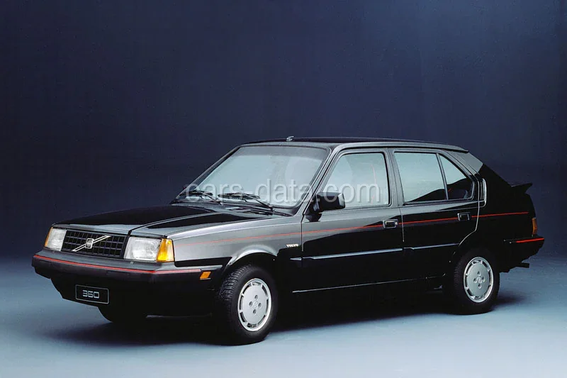 Volvo 360 GLT 1985 front view