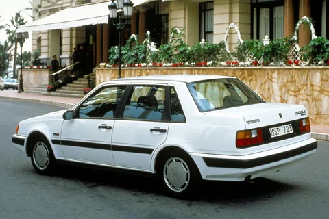 Volvo 460 GLE 2.0i 1992 view 3