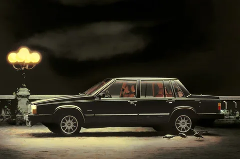 Volvo 760 Turbo 1986 view 1