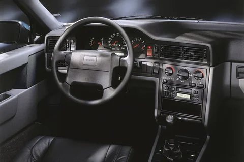 Volvo 850 2.5i 1993 view 5