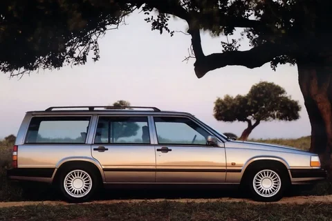 Volvo 940 Estate GL 2.0i 1990 view 7