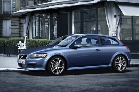 Volvo C30 2.0 Kinetic 2006 view 4