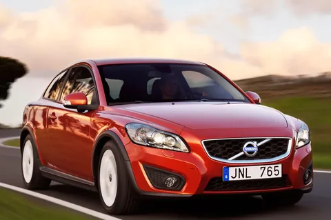 Volvo C30 D3 R-Design 2010 view 6