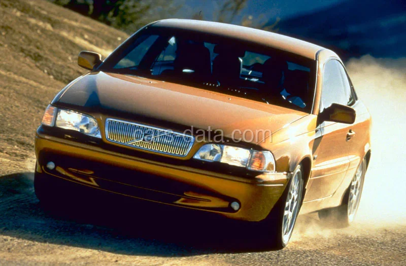 Volvo C70 T5 1998 front view