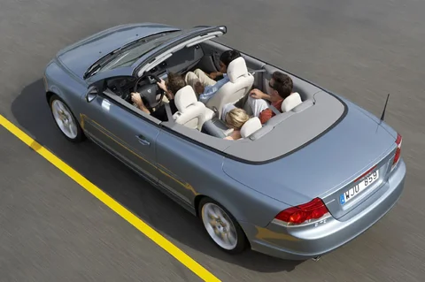 Volvo C70 D5 Summum 2006 view 6