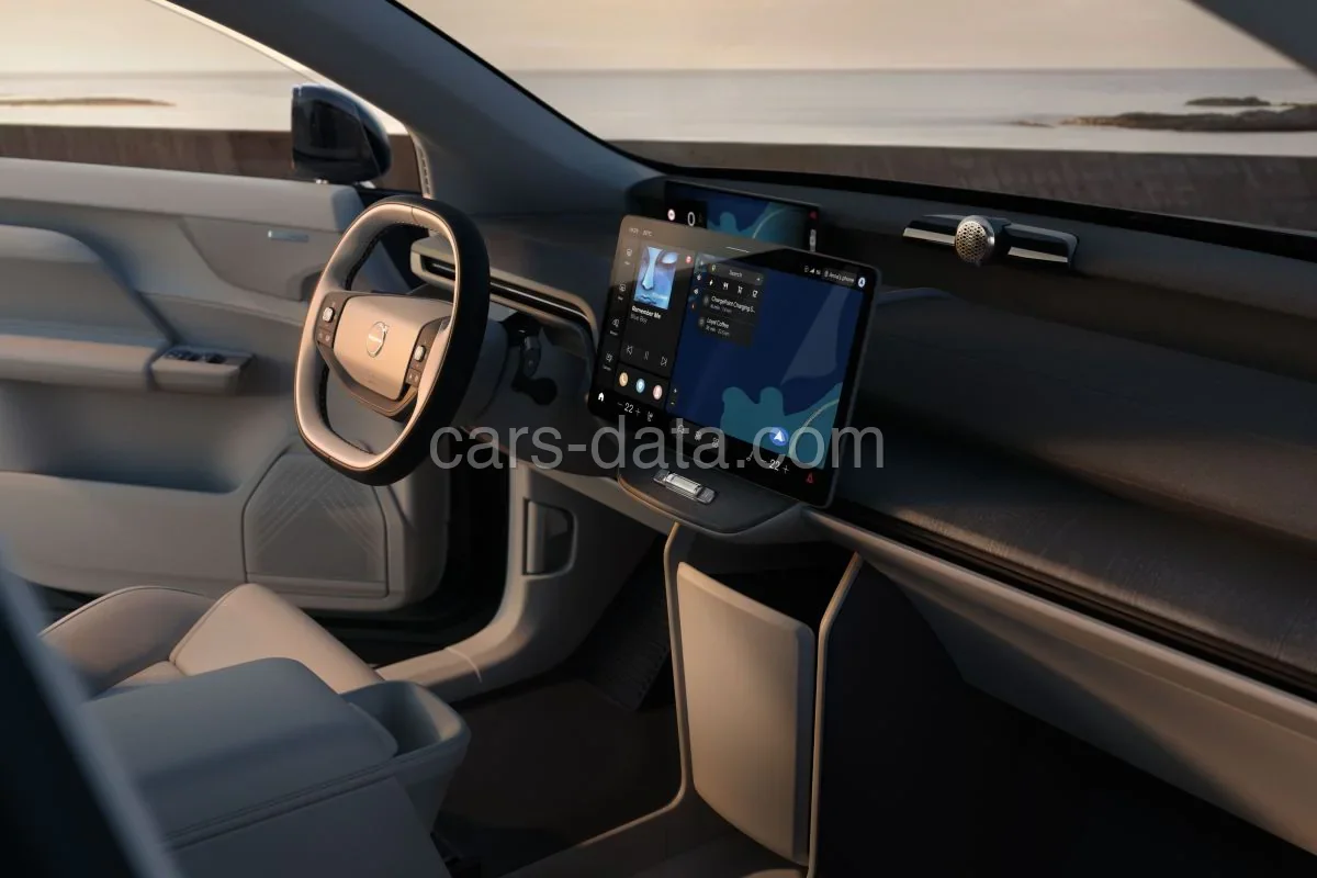 Volvo EX60 P6 Ultra 2026 front view