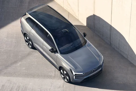 Volvo EX90 Single Motor Core 2024 view 9