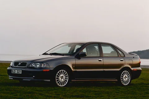 Volvo S40 1.6 Polar 2003 view 2