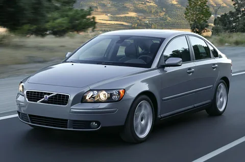 Volvo S40 2.0D Elite 2004 view 4