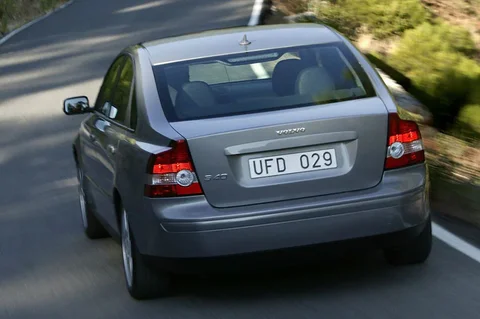 Volvo S40 2.0D Elite 2004 view 12