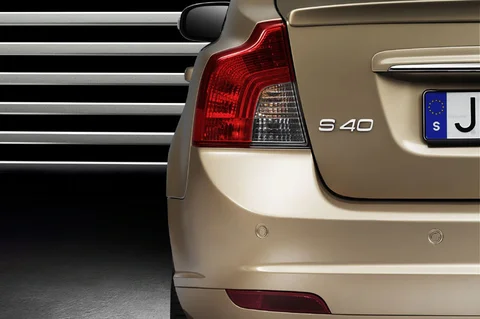 Volvo S40 2.0 Sport 2009 view 9