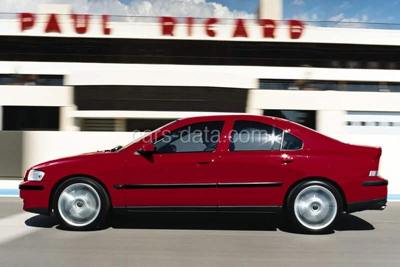 Volvo S60 2000 — exterior 1