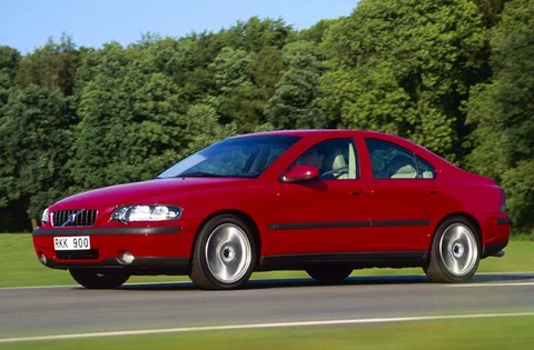 Volvo S60 2.4 D5 2002 view 2