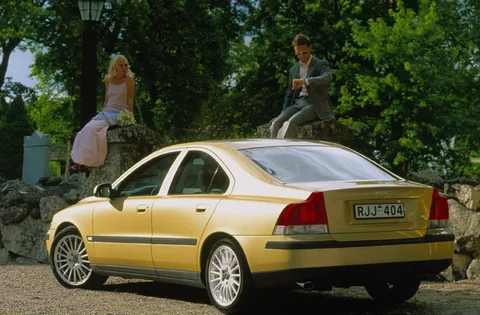 Volvo S60 2.4 D5 2002 view 3