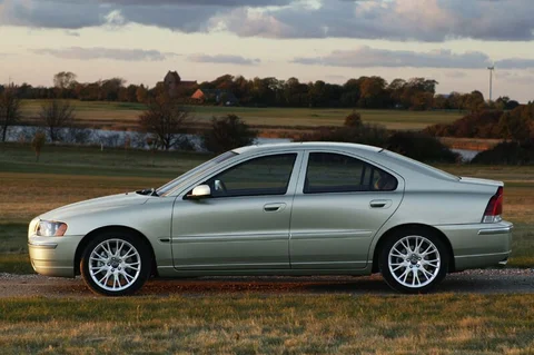 Volvo S60 2.0T Edition 2004 view 1