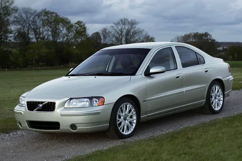 Volvo S60 2.0T Edition 2004 view 2