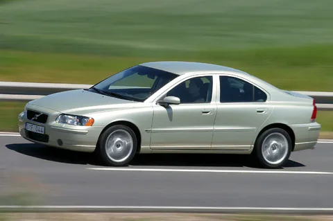 Volvo S60 2.0T Edition 2004 view 6