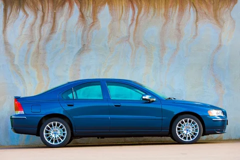 Volvo S60 2.0T Edition 2004 view 10