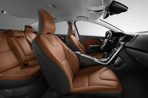 Volvo S60 D5 2010 view 6