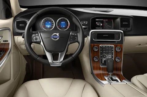 Volvo S60 D5 2010 view 7