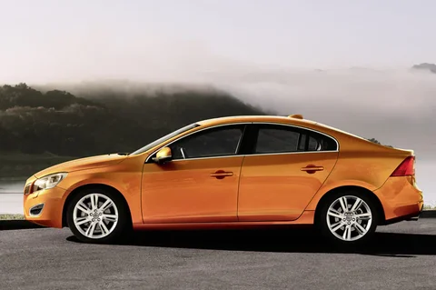 Volvo S60 D5 2010 view 12