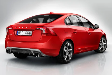 Volvo S60 T3 Summum 2013 view 3