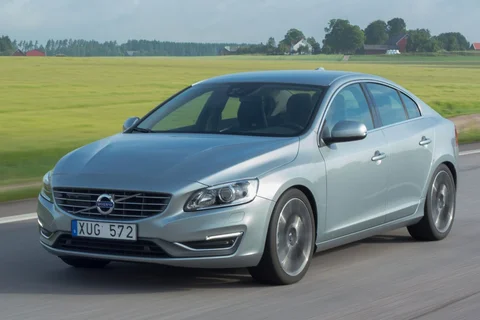 Volvo S60 T3 Summum 2013 view 8