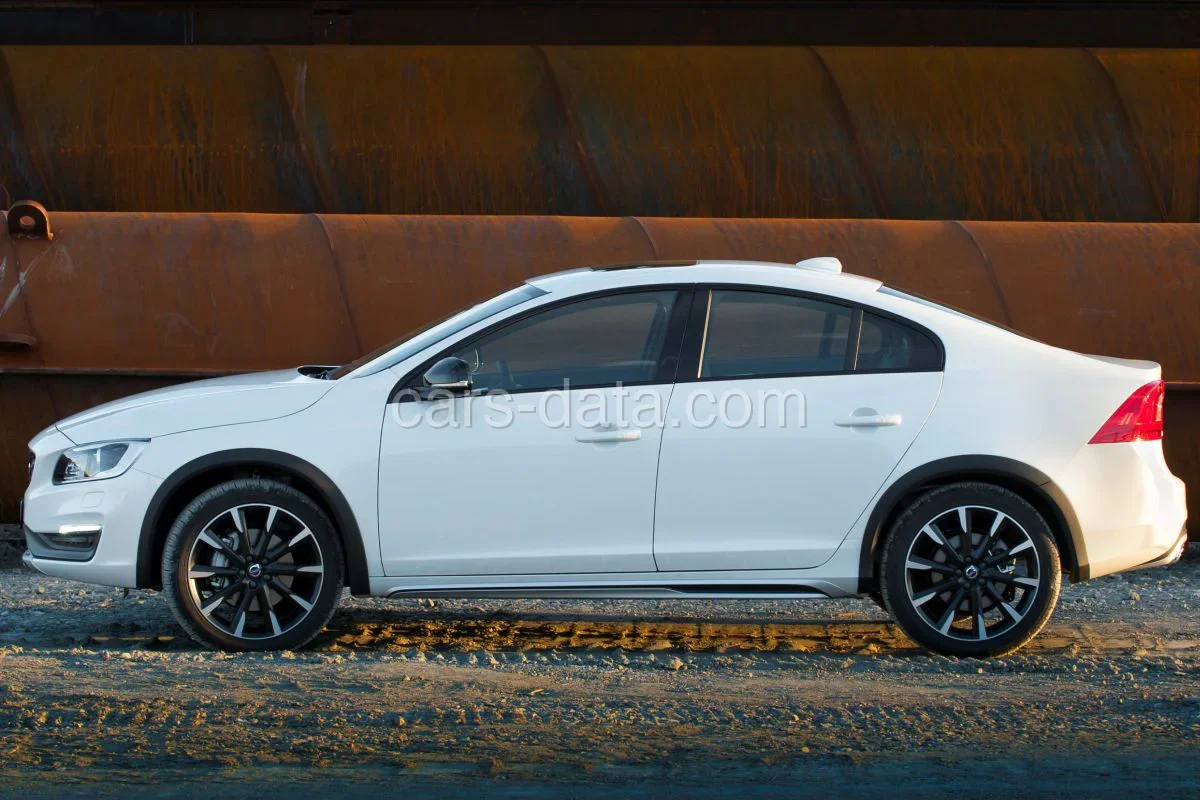 Volvo S60 Cross Country D3 Nordic+ 2016 front view