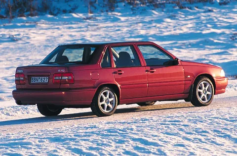 Volvo S70 T-5 1997 view 2