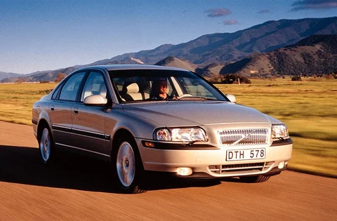 Volvo S80 2.4 140hp 1999 view 1
